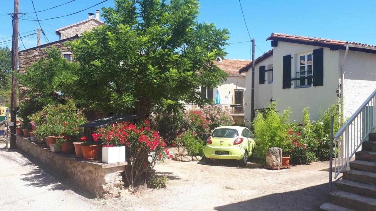 Jolie Petite Maison Dans Hameau En Pleine Nature Taussac-la-Billiere Exteriör bild